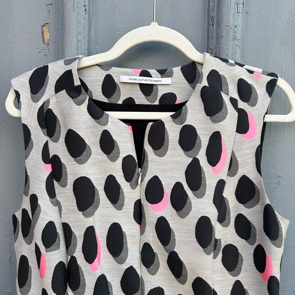 Diane Von Furstenberg New Summer Mini Animal Polka Dot Dress, size 8/10 - Picture 5 of 11